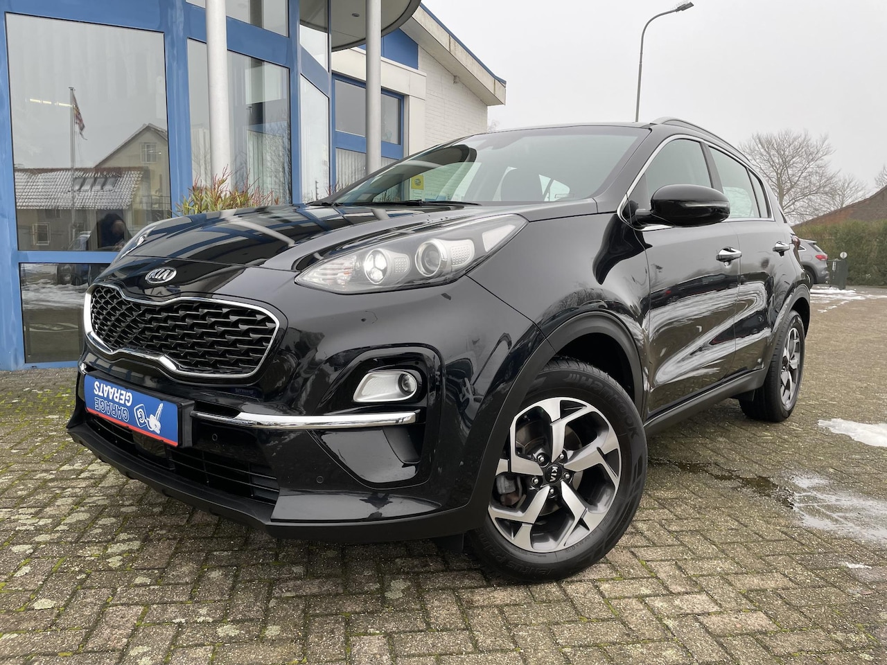 Kia Sportage - 1.6 GDI Design Edition | Navigatie, Parkeersensoren V+A & Camera, Cruise & Climate, 17 inc - AutoWereld.nl