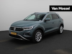 Volkswagen T-Roc - 1.0 TSI Life Edition | Apple Carplay | Camera | Parkeersensoren Voor/Achter | cruise contr