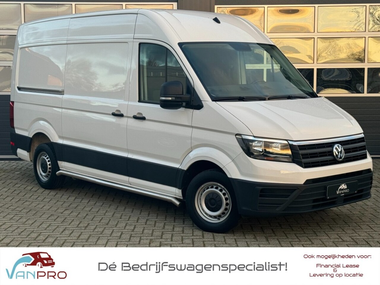 Volkswagen Crafter - 35 2.0 TDI L3H3 L2H2 / Apple Carplay / Airco / Camera / - AutoWereld.nl