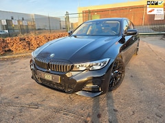 BMW 3-serie - 330i High Executive M SPORT VIRTUAL