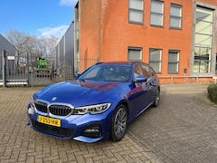 BMW 3-serie Touring - 320d High Executive M sport