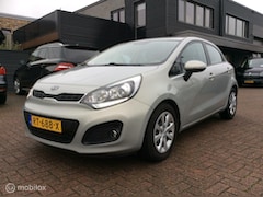 Kia Rio - 1.2 CVVT Comfort Pack 5-Deurs Airco Boekjes Cr Contr