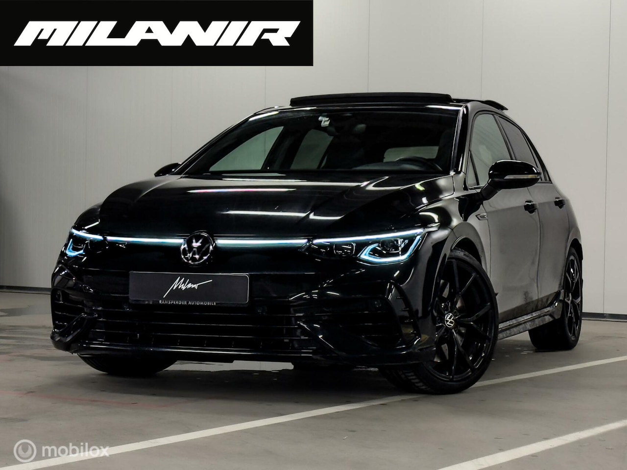 Volkswagen Golf - 2.0 TSI R 4Motion Performance | Akra | Drift | HUD | Nürburgring - AutoWereld.nl