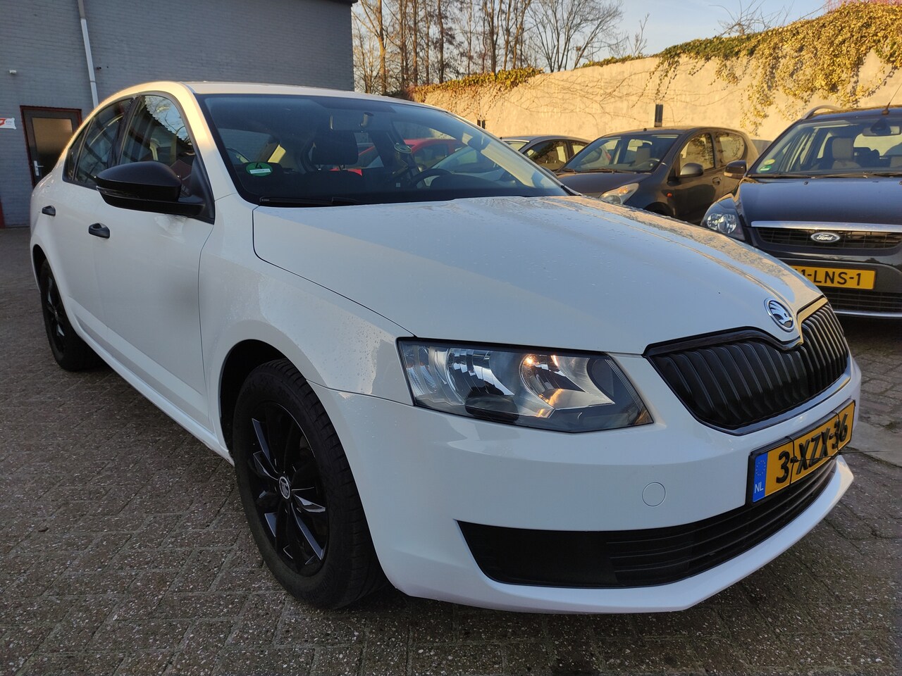 Skoda Octavia - 1.2 TSI Greentech Active 1.2 TSI 105pk Greentech Active - AutoWereld.nl