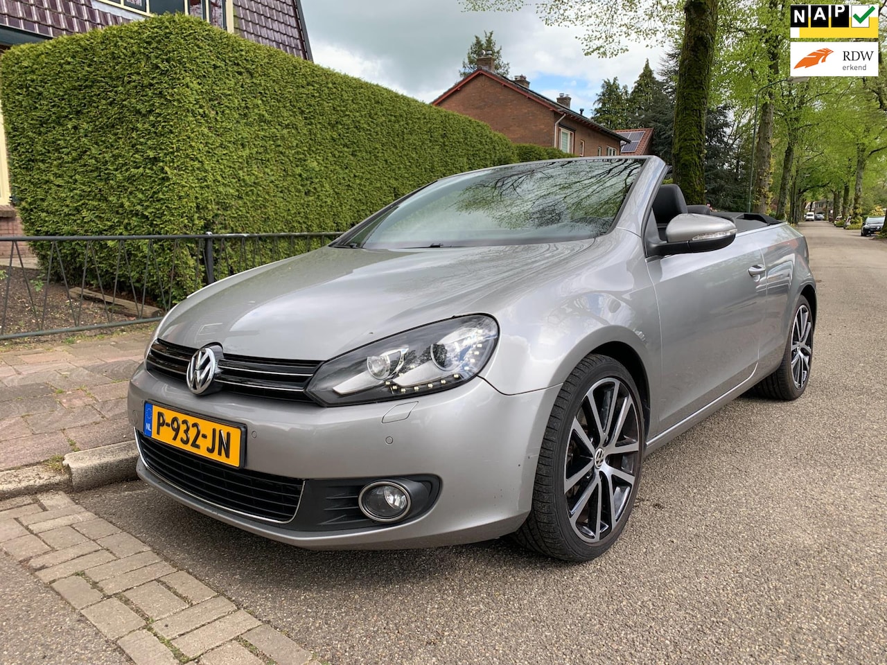 Volkswagen Golf Cabriolet - 1.4 TSI 161 PK DSG Aut leder xenon navigatie 18'' vlg stoelverwarming - AutoWereld.nl