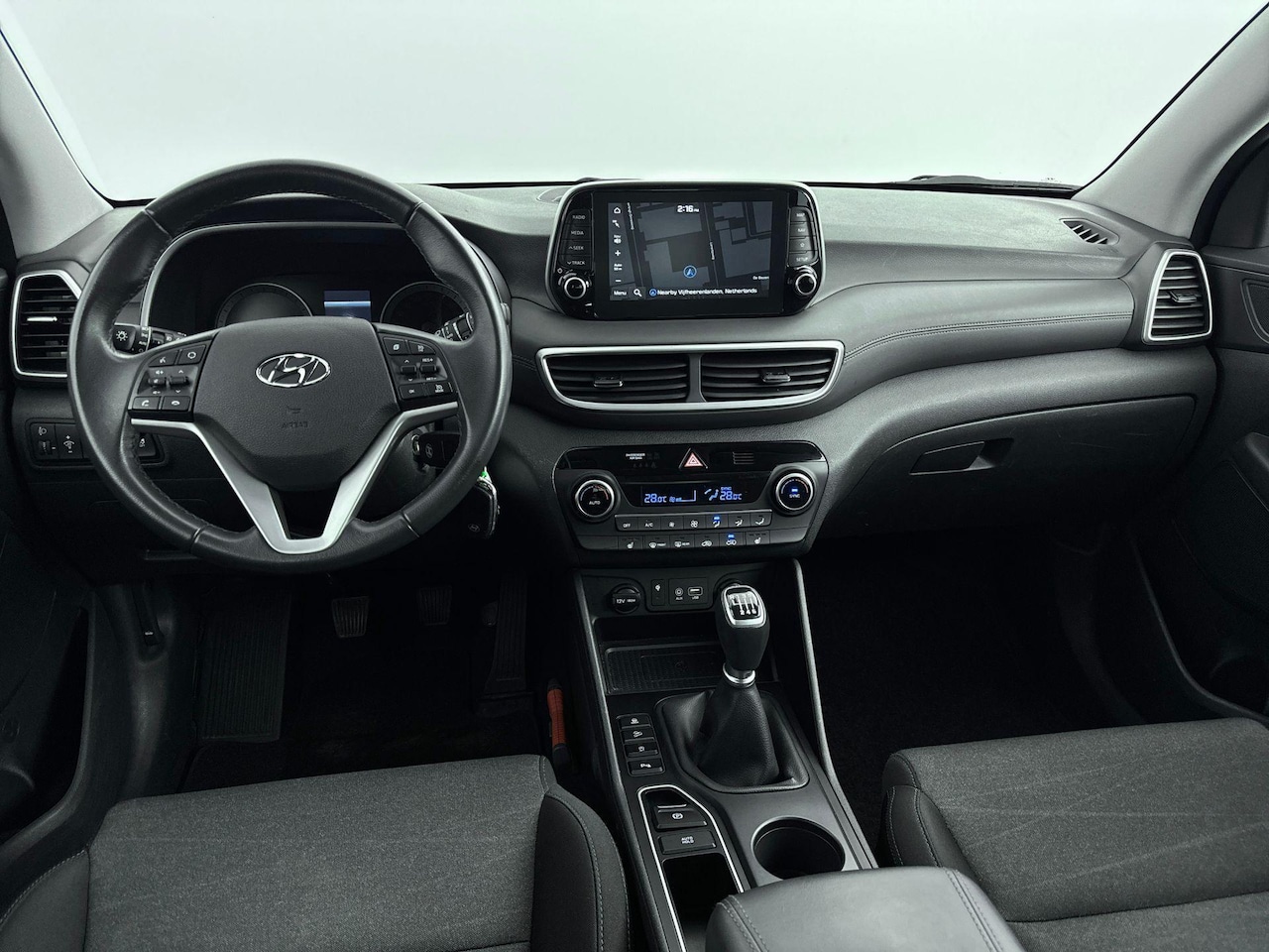 Hyundai Tucson - 1.6 GDI COMFORT | TREKHAAK | NAVI | CLIMA | CRUISE | CAMERA | 18'' LMVELGEN | PDC VOOR & A - AutoWereld.nl