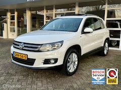 Volkswagen Tiguan - 1.4 TSI Sport&Style Life, Navi, Panodak, Climat, Lm