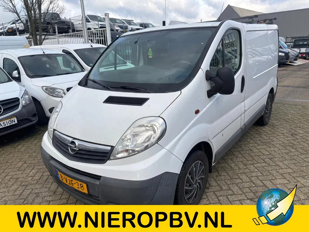 Opel Vivaro - L1 airco - AutoWereld.nl