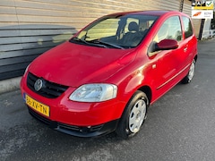 Volkswagen Fox - 1.2 Trendline Rijdt Goed APK t/m 18-10-2025