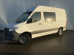 Mercedes-Benz Sprinter - 314 2.2 CDI L2H2 Dub Cab Doka 5 Zits Airco Leer Trekhaak 2000 KG Camera Navi Opstap Euro 6