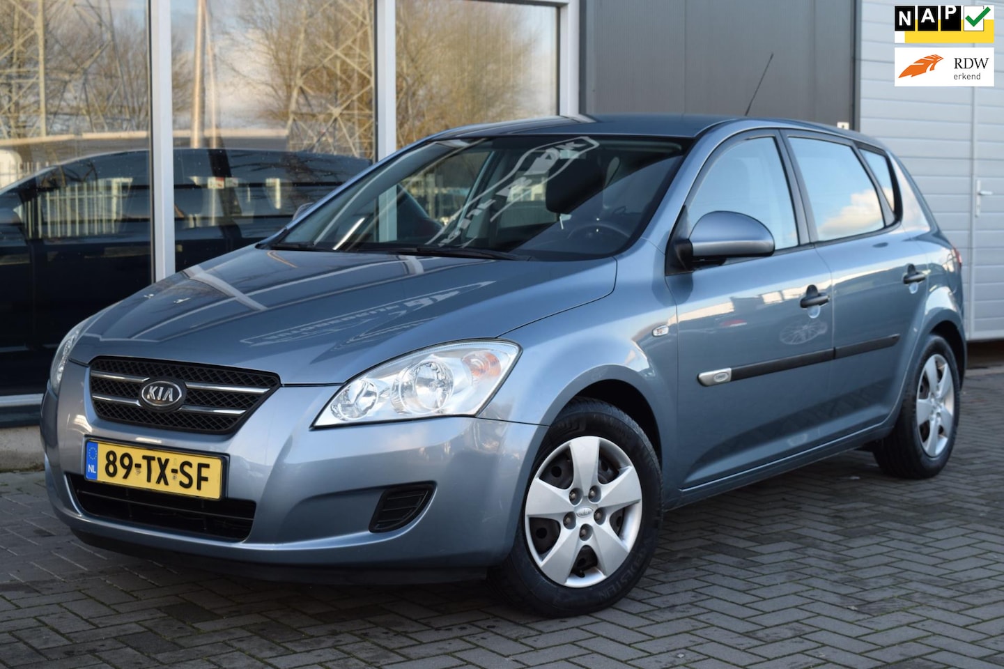 Kia Cee'd - 1.4 X-tra | Airco | Elek-Pakket | NAP + APK 1-2026 - AutoWereld.nl