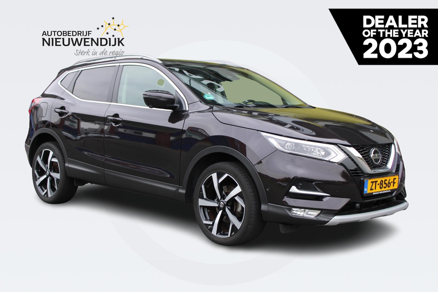 Nissan Qashqai - 1.2 Tekna | GLAZEN DAK | CAMERA | PARKEERSENSOREN | CLIMATE CONTROL | CRUISE CONTROL | APP - AutoWereld.nl