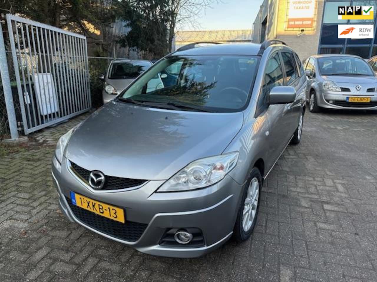 Mazda 5 - 1.8 Katano 1.8 Katano, 7 Persoons, Apk 01/2026, Airco - AutoWereld.nl