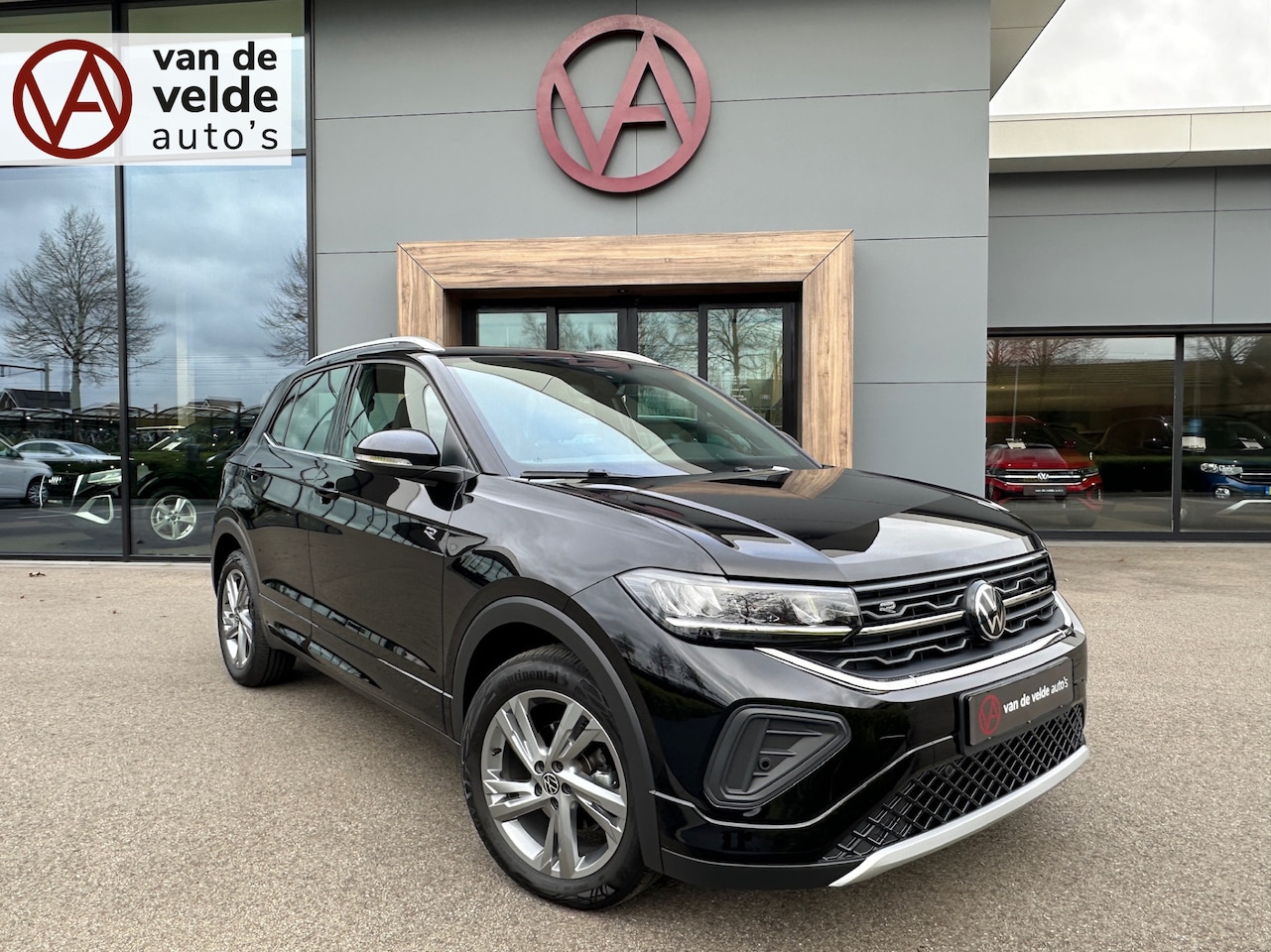 Volkswagen T-Cross - 1.0 TSI 116pk DSG 2x R-Line | Facelift model | Adapt. Cruise | Carplay | Rijklaar incl. ga - AutoWereld.nl