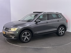 Volkswagen Tiguan - 1.4 TSI ACT Business R Automaat | Panodak | Adaptive Cruise | Navigatie | L.M. 18" | Clima