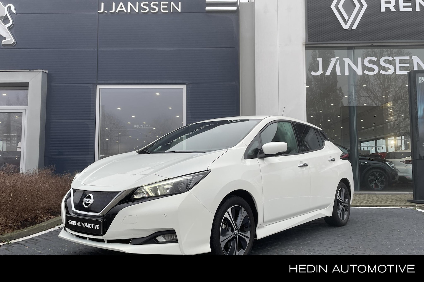 Nissan LEAF - N-Connecta 40 kWh "Navi, Clima, Adapt Cruise, Winter Pack" - AutoWereld.nl