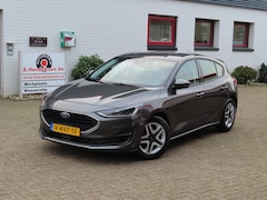 Ford Focus - 1.0 EcoBoost 100pk Connected/ All season banden/ Apple Carplay/ Navigatie/ Cruise control/