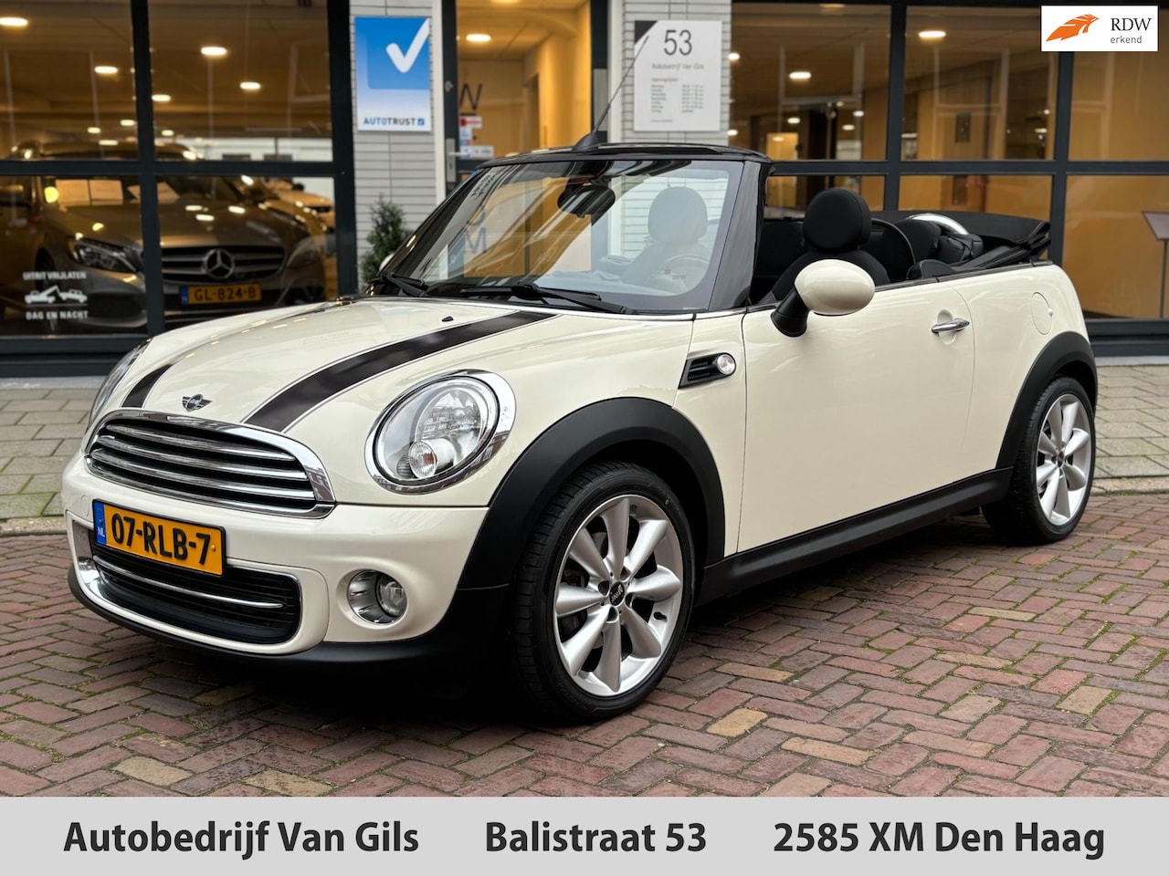 MINI Cabrio - Mini 1.6 Cooper Chili | AIRCO | STOELVERWARMING | CRUISE CONTROL | WINDSCHERM | PDC | LMV - AutoWereld.nl