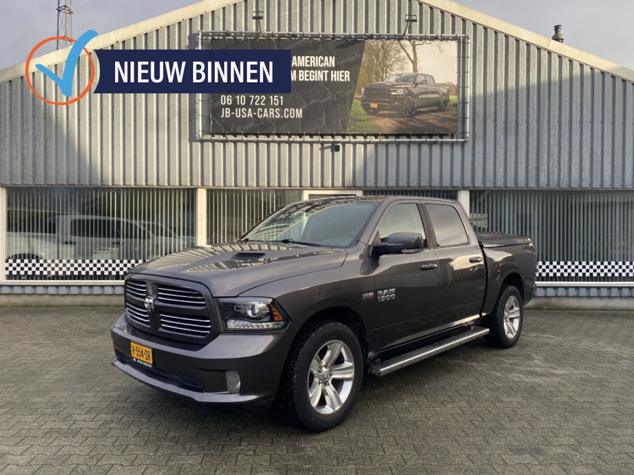 Dodge Ram 1500 - 5.7 V8 4x4 SPORT - AutoWereld.nl