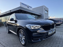 BMW X3 - xDrive20i X-line aut Trekhaak | Camera | Stoelverw. | Sfeerverlichting|DAB| LED