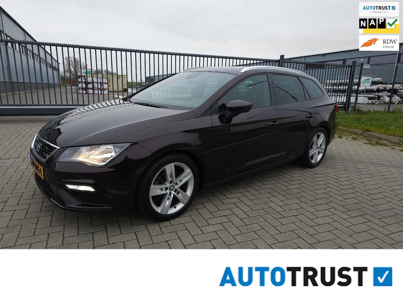 Seat Leon ST - 1.5 TSI FR Business Intense / 1 jaar Garantie / Carplay / Navi - AutoWereld.nl