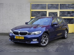 BMW 3-serie Touring - 320i 184PK Automaat Executive Sport Line BJ2020 Lmv 17" | Led V+A | Pdc | Navi | Elek. ach