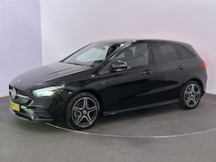 Mercedes-Benz B-klasse - 250 e AMG Night Plug in Hybrid 218pk PHEV | Alcantara Sportstoelen | Adaptive Cruise | Wid