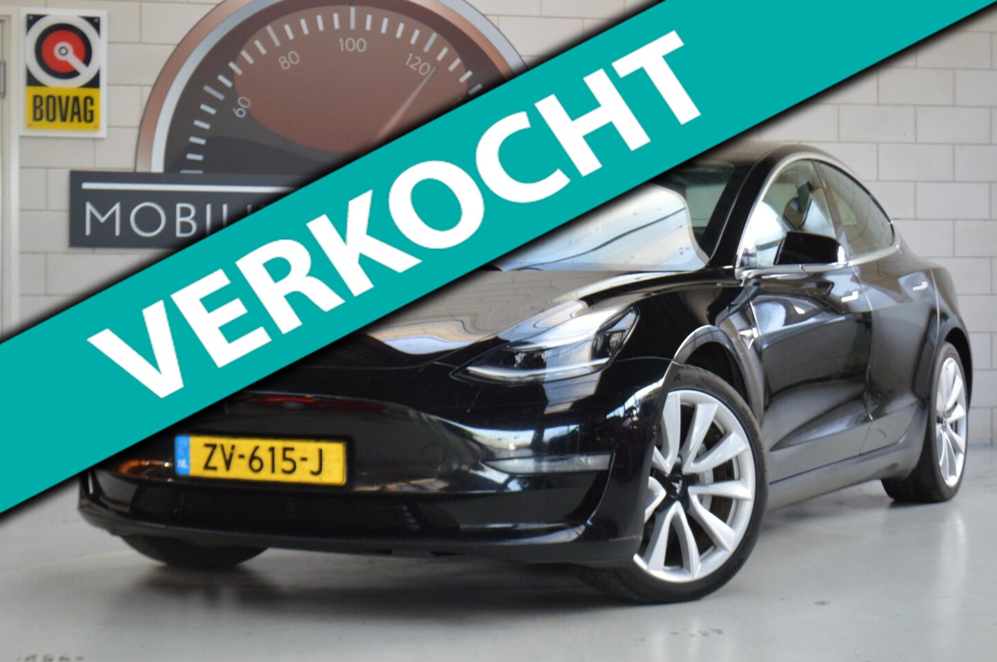 Tesla Model 3 - Long Range RWD Long Range AWD 75 kWh 1e eigenaar, Trekhaak - AutoWereld.nl