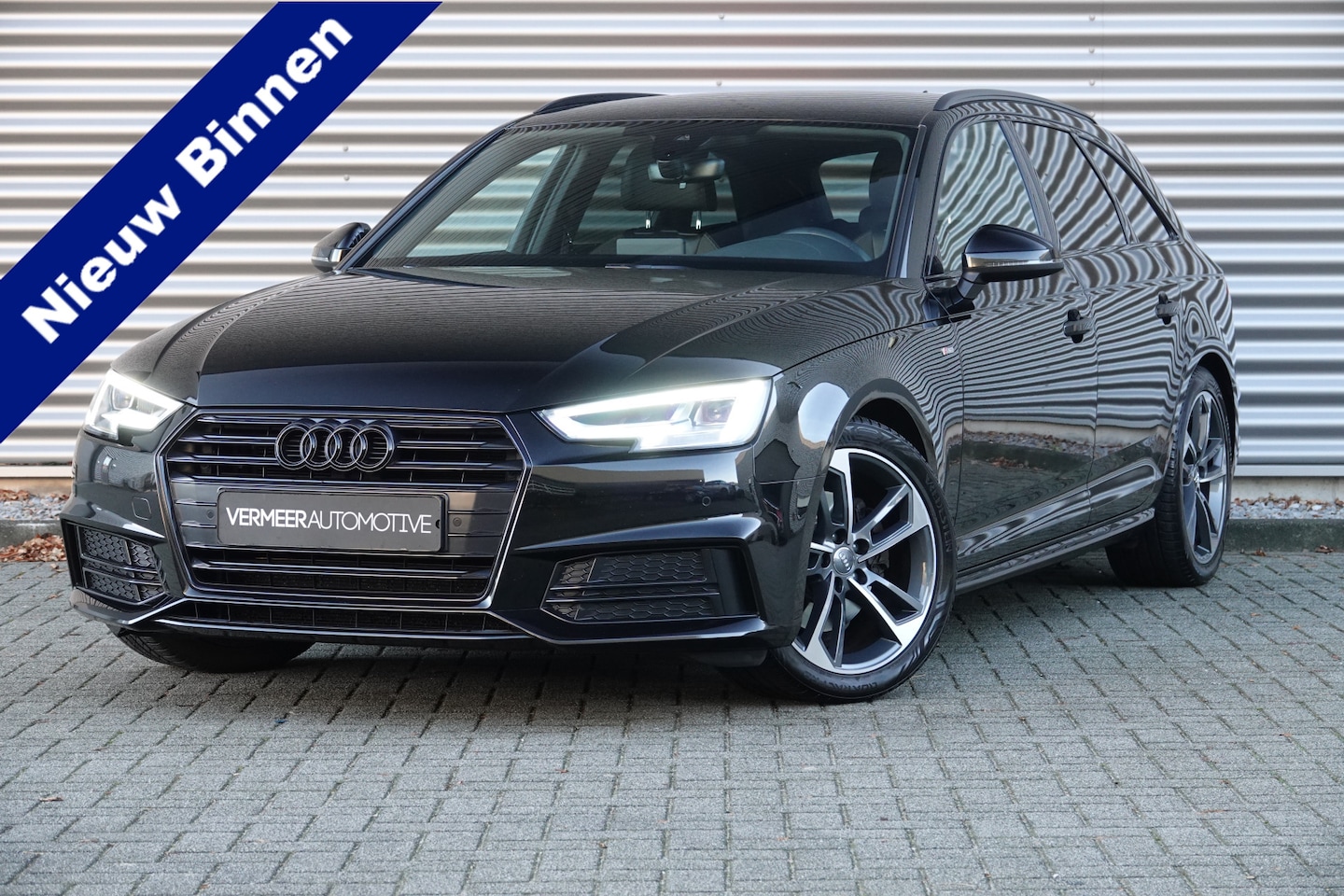 Audi A4 Avant - 1.4 TFSI Sport S line black edition | Navi | Camera | Trekhaak | Stoelverwarming | LED | - AutoWereld.nl