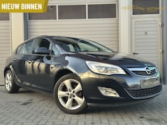 Opel Astra - 1.4 Edition Handbak/Cruise/Trekhaak/Sport/