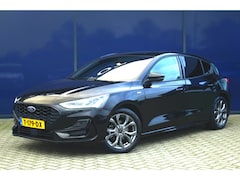 Ford Focus - 1.0 125 PK Hybrid ST-Line | LED | Navi | PDC V&A | Climate & Cruise C. | Privacy Glass | 1