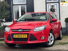 Ford Focus Wagon - 1.0 EcoBoost Titanium|Stoelverwarming|Cruise|Nette auto