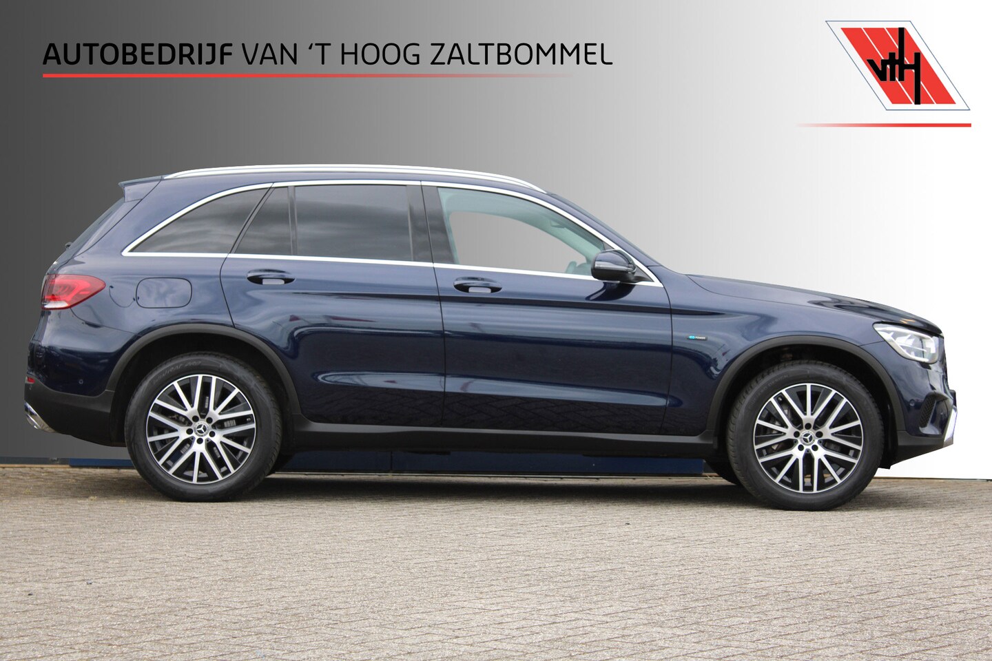 Mercedes-Benz GLC-klasse - 300e 4MATIC Advantage PANORAMADAK TREKHAAK CARPLAY 19'' - AutoWereld.nl