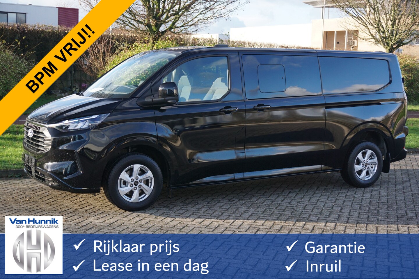 Ford Transit Custom - 320L 170PK DC Limited AUT BPM VRIJ!! Navi, ACC, 360° Cam, 16" LM, Elek. Schuifdeur!! NR. 7 - AutoWereld.nl