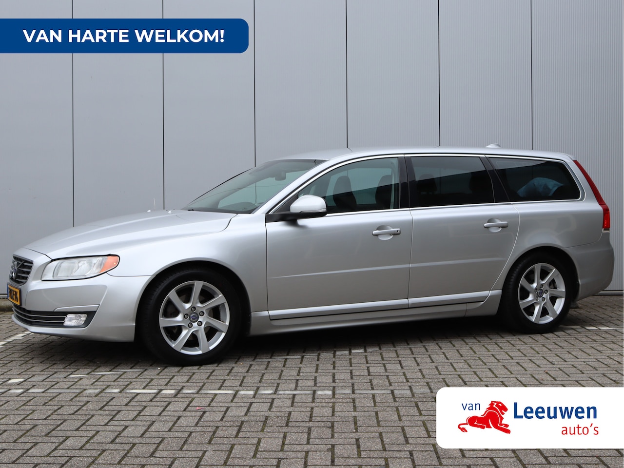 Volvo V70 - Automaat Nordic+ | Leder | Trekhaak | Standkachel - AutoWereld.nl