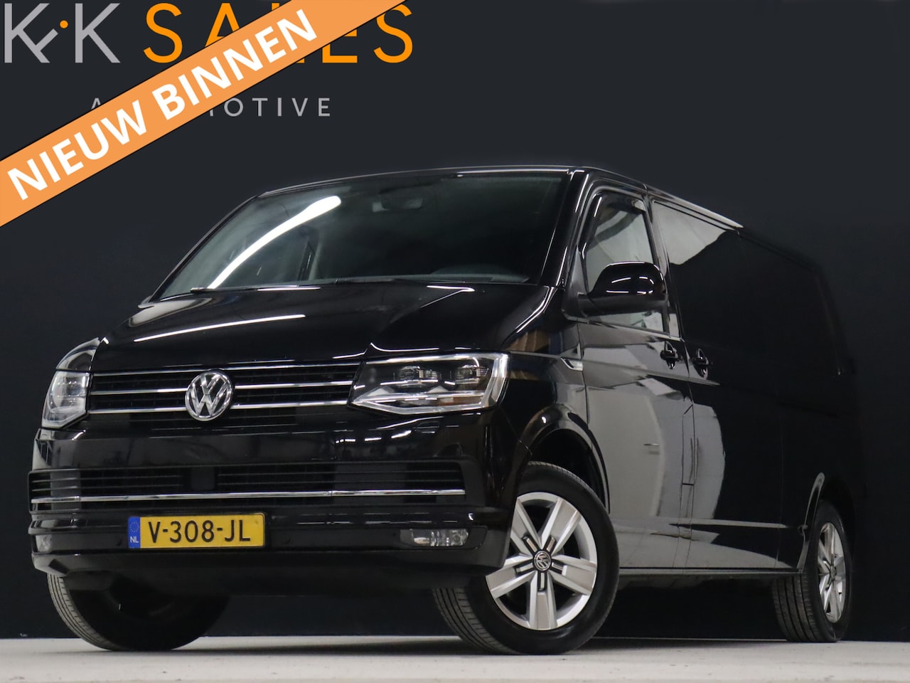 Volkswagen Transporter - 2.0 TDI L2H1 DC Highline [ADAPTIVE CRUISE, APPLE CARPLAY, CAMERA, SENSOREN V+A, SCHUIFDEUR - AutoWereld.nl