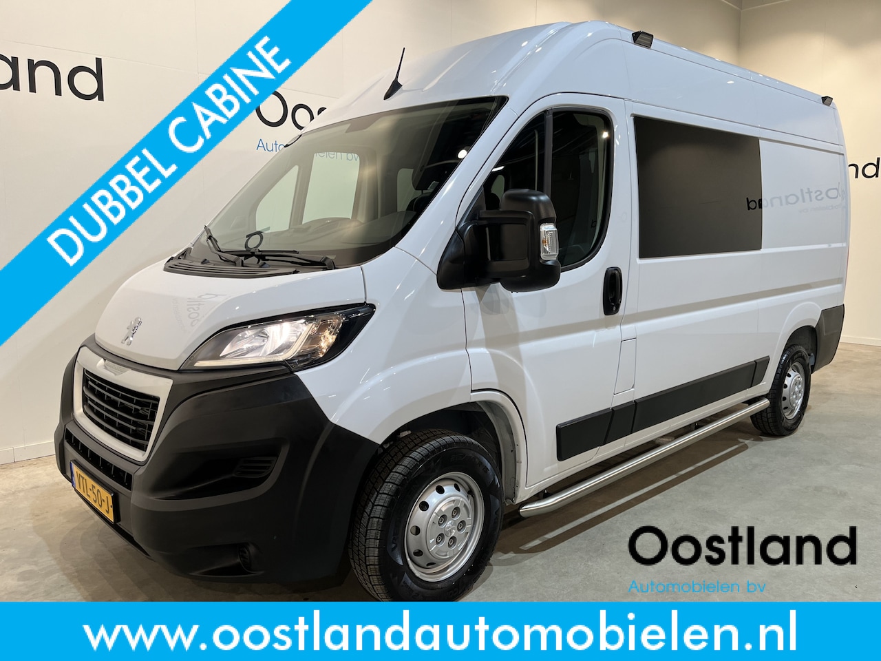 Peugeot Boxer - 2.2 BlueHDi 120 PK L2H2 DC Dubbel Cabine / Euro 6 / Airco / CarPlay / Camera / Trekhaak / - AutoWereld.nl