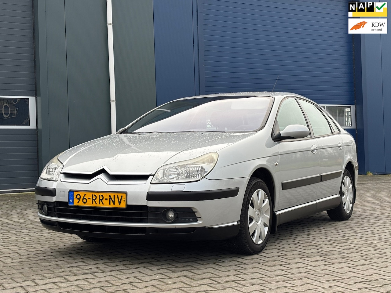 Citroën C5 - 2.0-16V Ligne Prestige | 10-01-2026 APK + Cruise control | - AutoWereld.nl