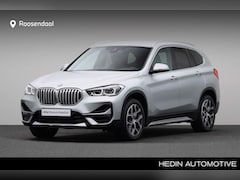 BMW X1 - sDrive20i VDL Nedcar Edition | Trekhaak | Head Up | Comfort Access | Camera | Hi-Fi |