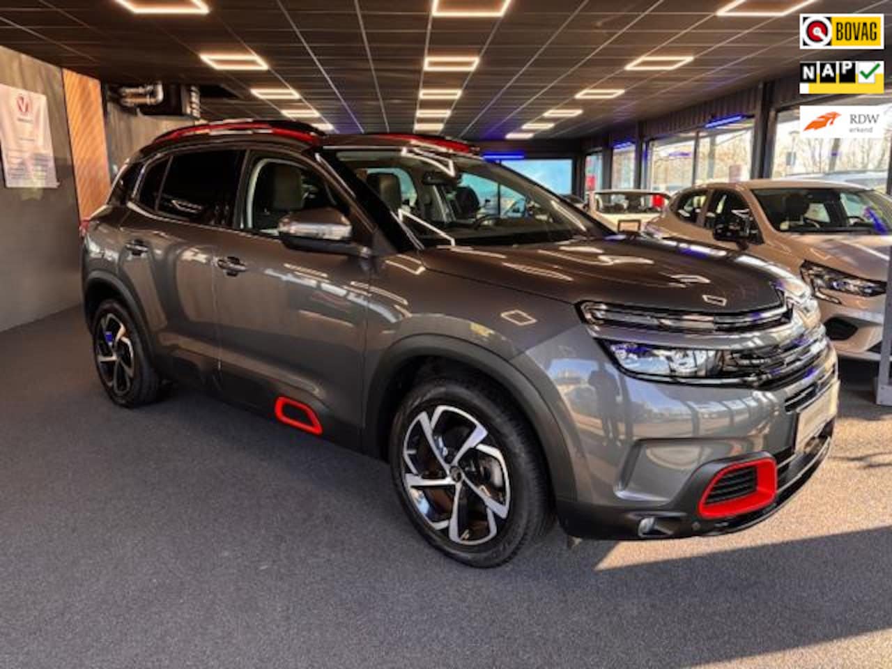 Citroën C5 Aircross - 1.2 Turbo Shine | Automaat | Cruise | Clima | Navi | Camera | All-Season Banden | Dakrails - AutoWereld.nl