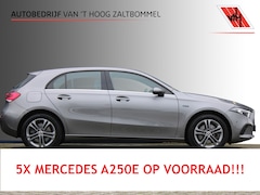 Mercedes-Benz A-klasse - 250e AUT8 Advantage CAMERA DAB 17'' LED NAVI