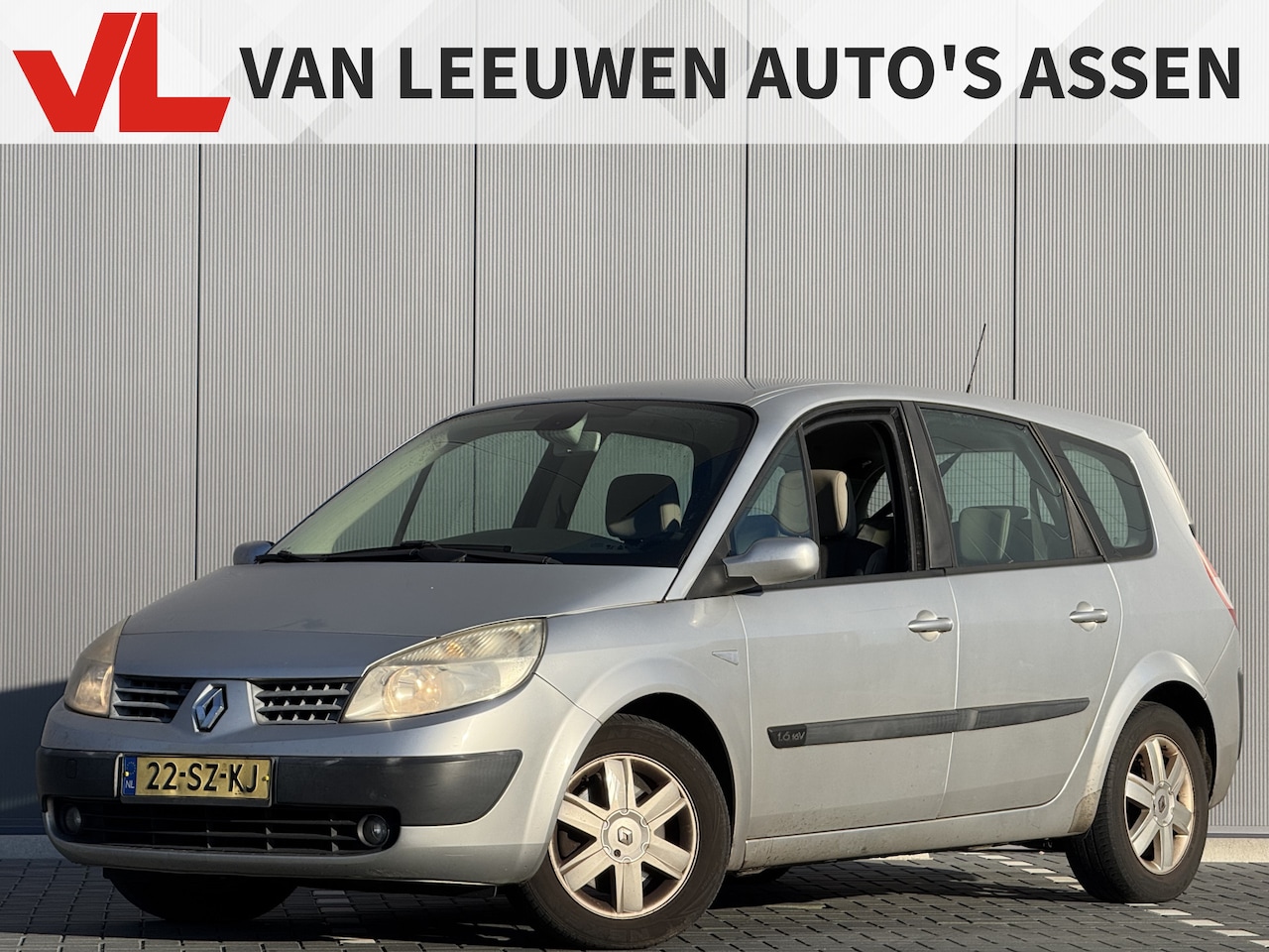 Renault Grand Scénic - 1.6-16V Business Line 7p. | Nieuw binnen | APK 11-08-2025 | Zo mee - AutoWereld.nl