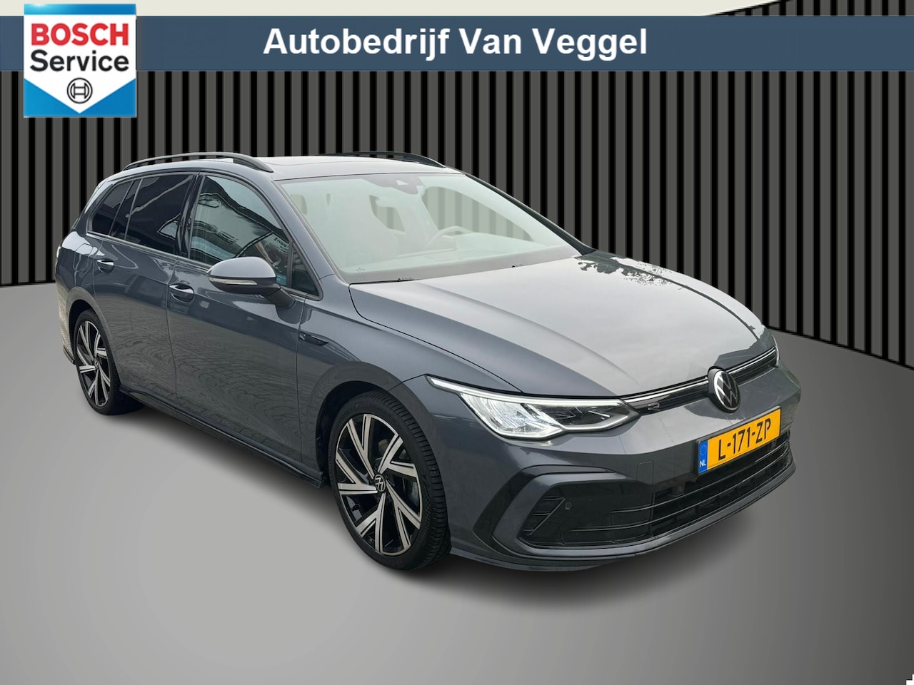 Volkswagen Golf Variant - 1.5 TSI R-Line pano, led, navi, cruise - AutoWereld.nl