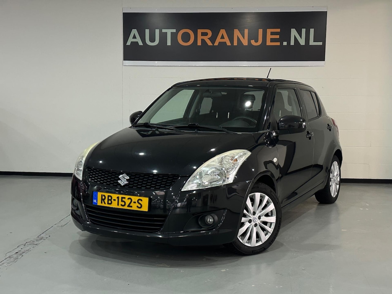 Suzuki Swift - 1.2 Comfort EASSS-Cruise Cr-Climate Cr Nette Staat!! - AutoWereld.nl