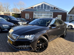 Skoda Superb - 1.4 TSI iV BnsEdition Plus 19''Lmv, Trekhaak, Camera