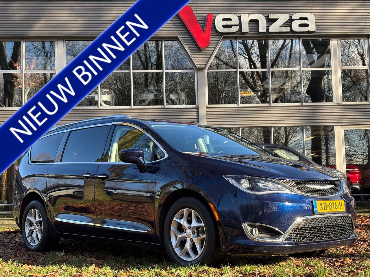 Chrysler Pacifica - 3.6 Benzine Stow&Go - AutoWereld.nl