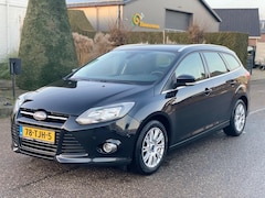 Ford Focus Wagon - 1.6 EcoBoost Lease Titanium 2012 Clima/Lmv