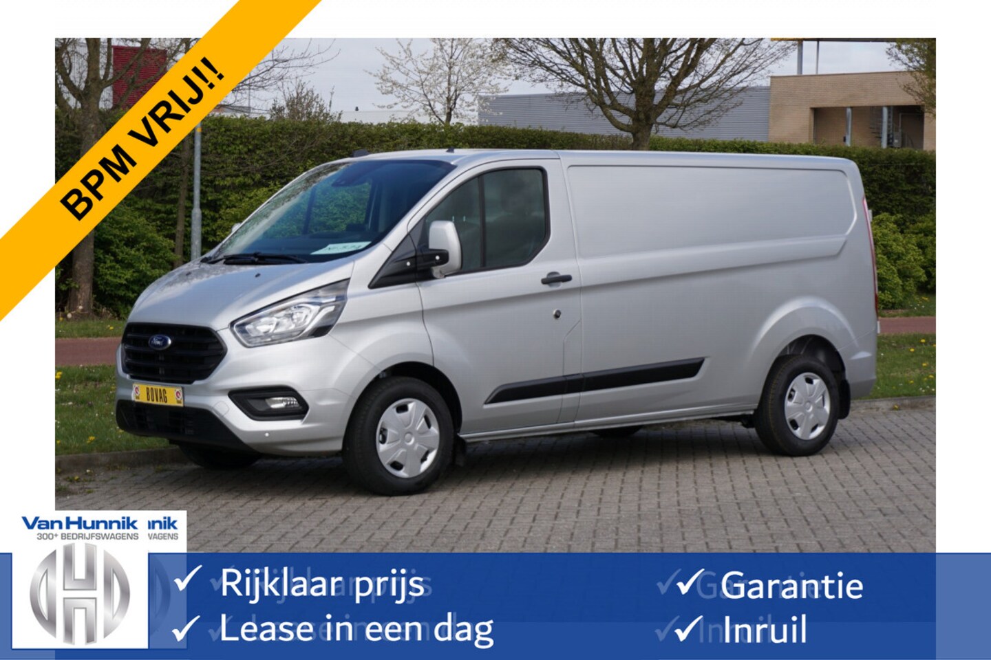 Ford Transit Custom - 300L 130PK Trend BPM VRIJ!! Airco, Cruise, Navi, Trekhaak!! NR. 209 - AutoWereld.nl