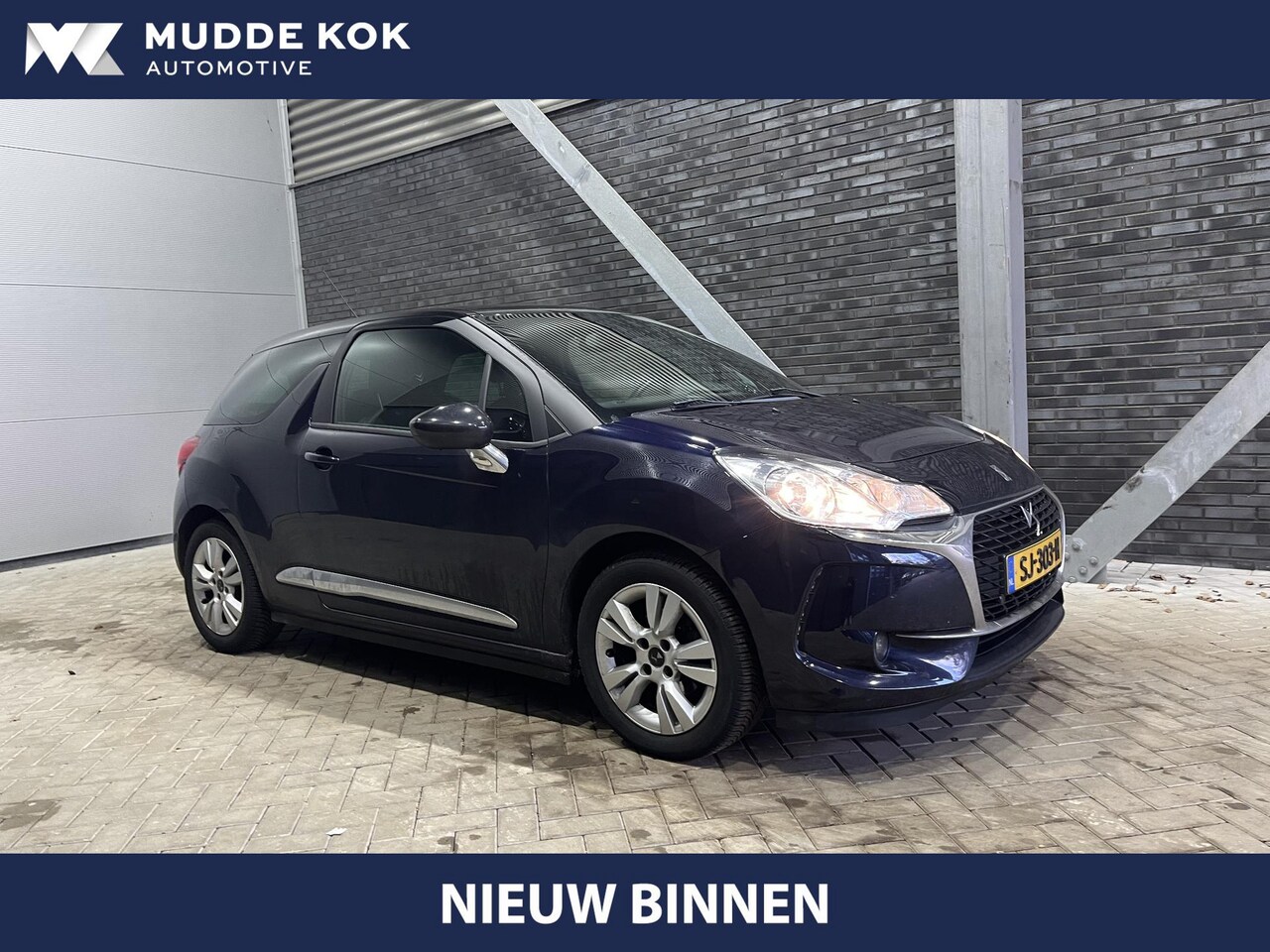 DS 3 - 1.2 PureTech Business | Cruise Control | 16 Inch | Getint Glas | Navigatie | DAB - AutoWereld.nl