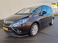 Opel Zafira Tourer - 7p. luxe uitvoering nieuwe apk, beurt en koppeling